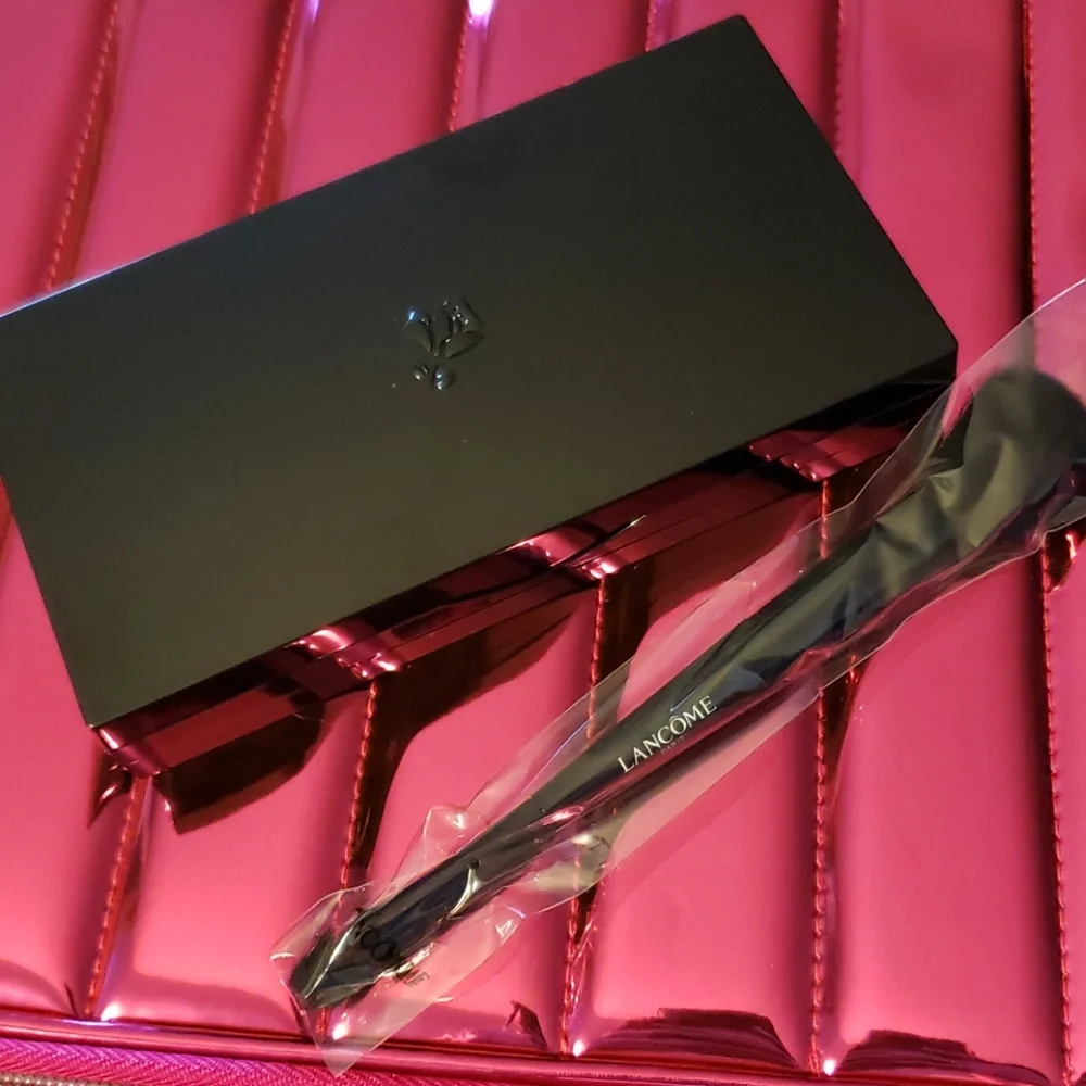 LANCÔME EYE & CHEEK PALETTE IN ONE & DUAL ENDED MAKEUP SHADOW & BLUSH BRUSH